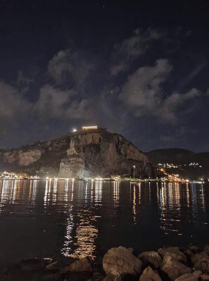 Casa Domitilla Vista Mare - Spiagge, Storia & Relax Wifi - Netflix Terracina Bagian luar foto